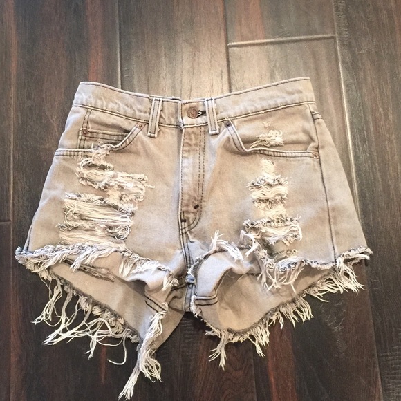 Levi cutoffs