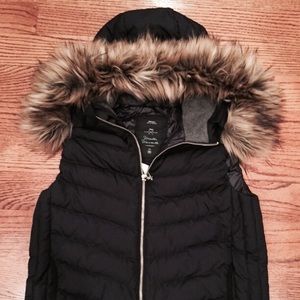 NWT Gap Puffer Vest with Faux Fur Lined Hood