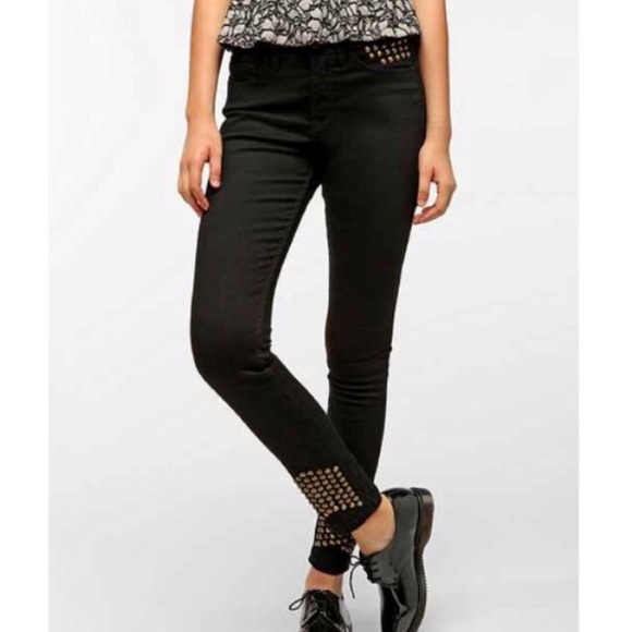 bdg high rise cigarette jeans