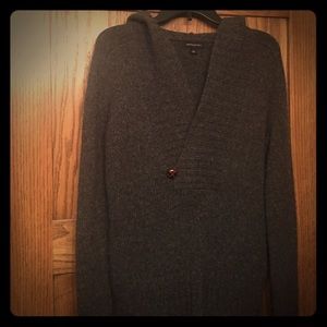 Banana Republic hooded Sweater