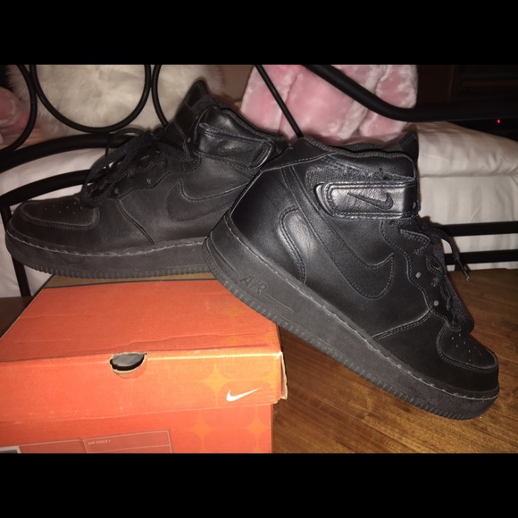 ✨✨SOLD ✨✨Extra Pics for Mens Nike Air Force 1