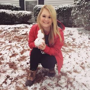 Meet your Posher, Olivia