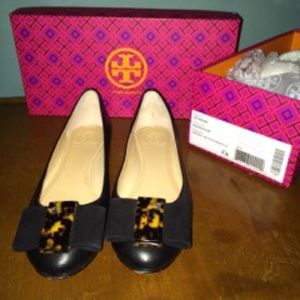 Tory Burch Black Chase Ballet Flats size 7.5