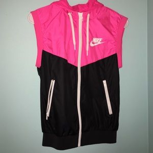 Nike vest