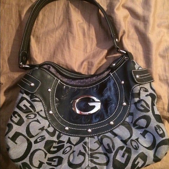 Guess purse