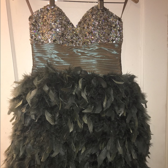 Jovani Cocktail Dress - Picture 2 of 4