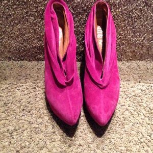 Magenta Jeffrey Campbell booties