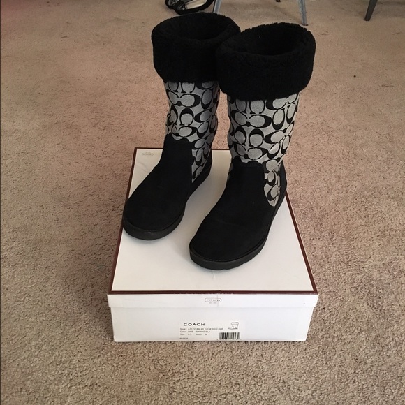 Coach boots