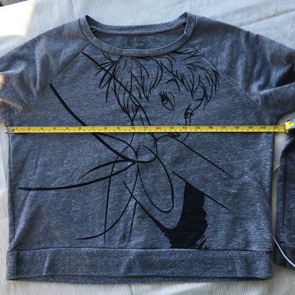 Grey sweater with Tinkerbell on front - Picture 4 of 4