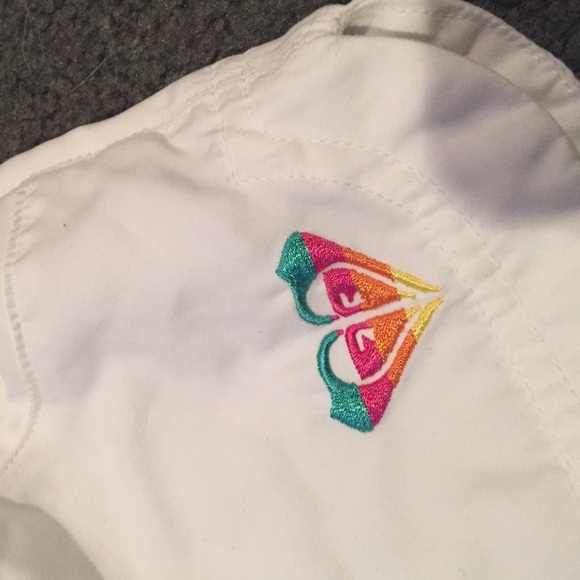Roxy beach shorts - Picture 3 of 4