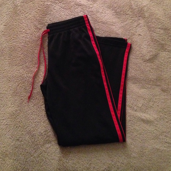 Black sweatpants