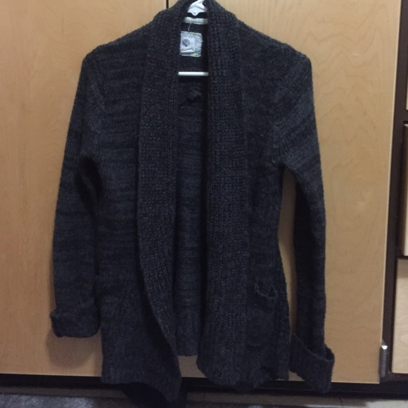 Element grey sweater! Size medium. Great condition