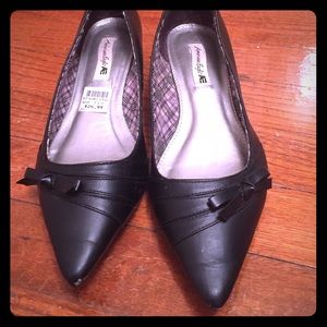 Black flats! Cute and almost new