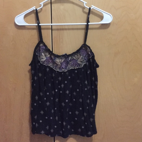 Pretty boho tank top! Size medium.