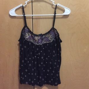 Pretty boho tank top! Size medium.