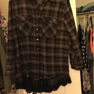 Grunge Flannel with Lace Detailing ‼️ INDIE/TUMBLR