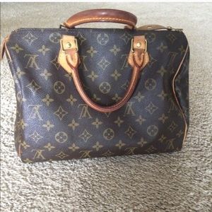 Louis Vuitton Speedy 30