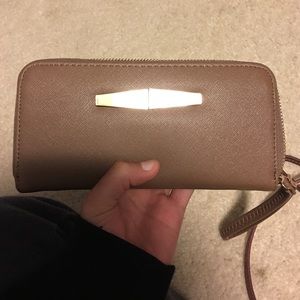 Grey/taupe wallet