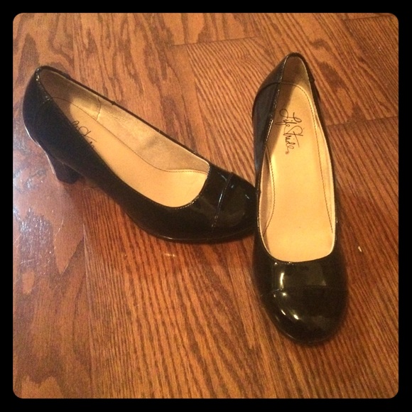 Life Stride Shoes - Life Stride Heels!