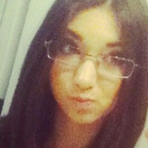 Meet your Posher, Maegan