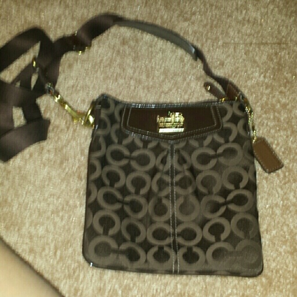 Brown Coach - Picture 1 of 1