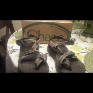 Mens Chacos NWT