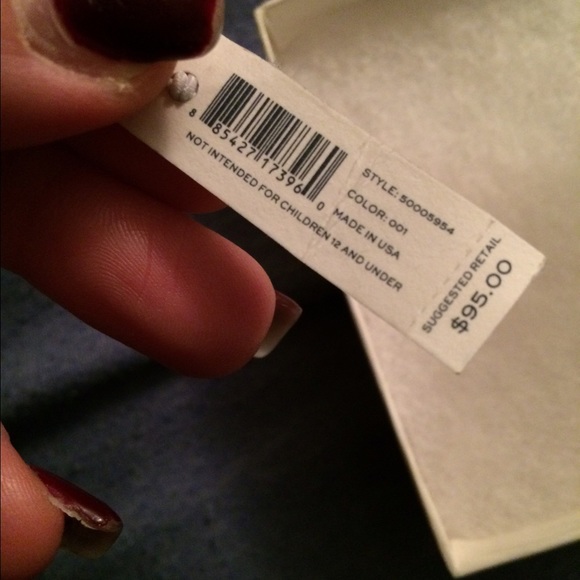 Tory Burch Black and Gold Wraparound bracelet - Picture 4 of 4