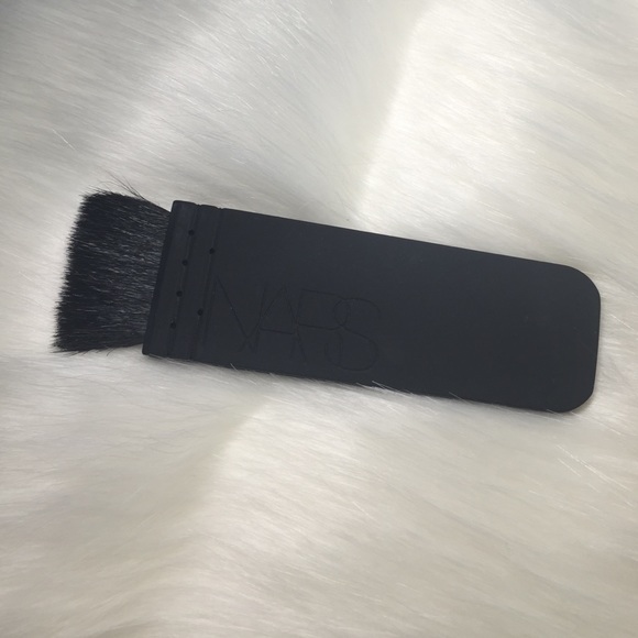 NARS Ita Kabuki Brush