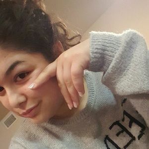 Meet your Posher, Serina