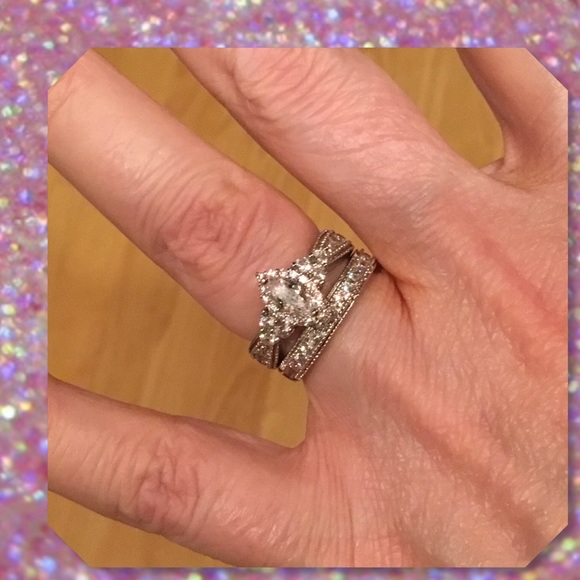 New 1CT Marquis Wedding Ring Set White Ring Set - Picture 5 of 5