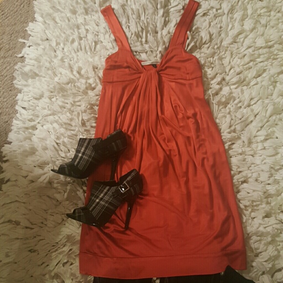 Diane Von Furstenberg tunic euc !!