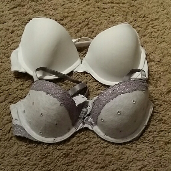 32A bras - Picture 1 of 1