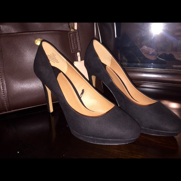 Cute black heels