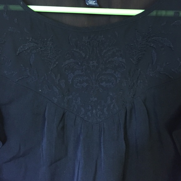 Black AE high low top - Picture 2 of 3