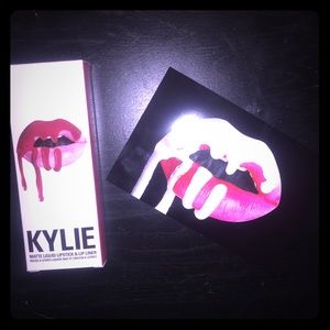 KYLIE COSMETICS matte liquid lipstick in Mary Jo K