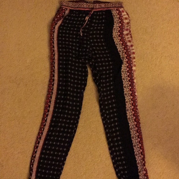 tribal boho/ indie/ hippie/ tumblr print pants! 😍