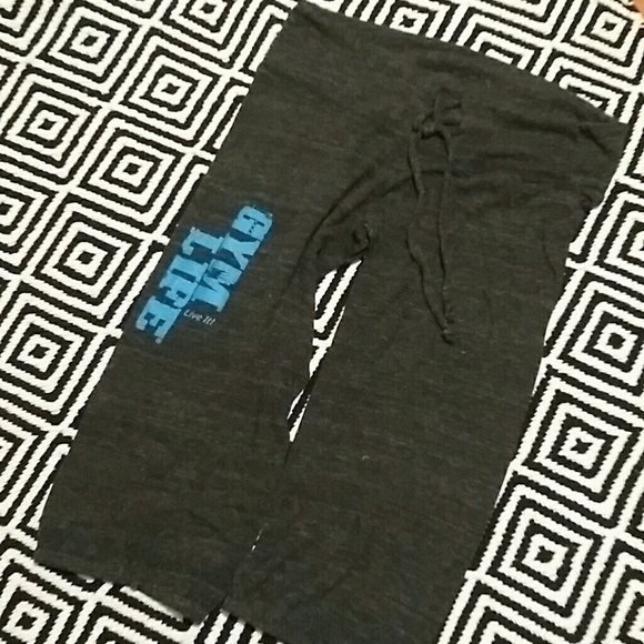 Dark gray gym life capris
