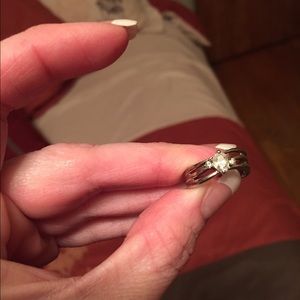 White gold ring