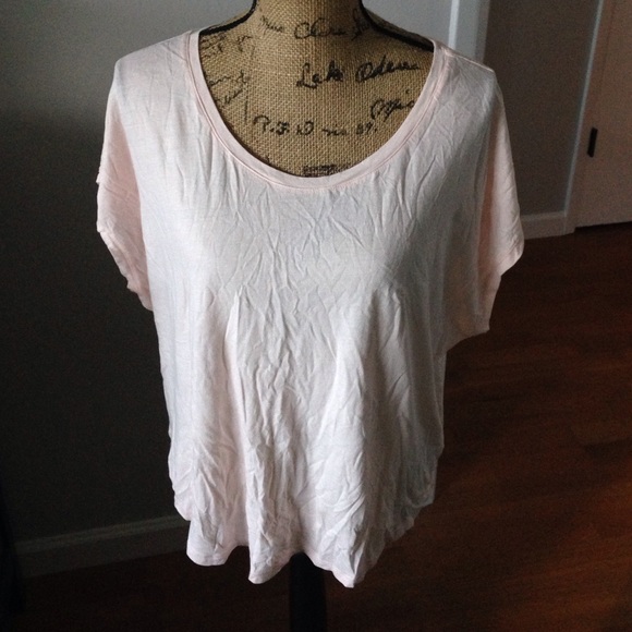 Light pink tee