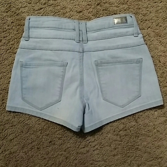 high waisted shorts - Picture 2 of 2