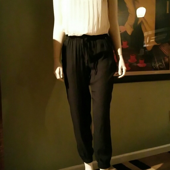 New XS Bebe Jogger Dress pants Elastic Waist