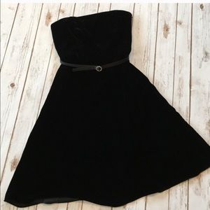 New! Classic Loft Strapless Velvet Dress