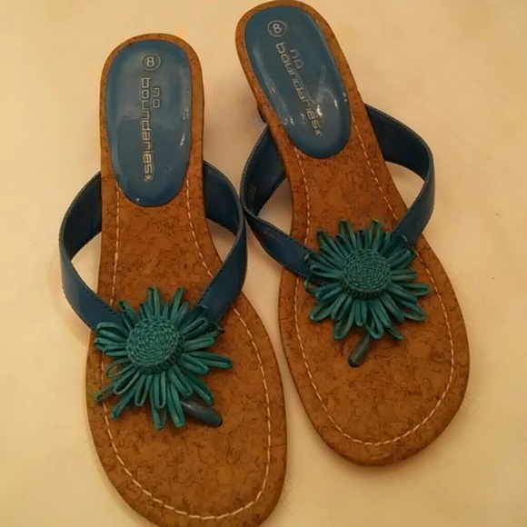 No Boundaries kitten heel sandal - Picture 1 of 4