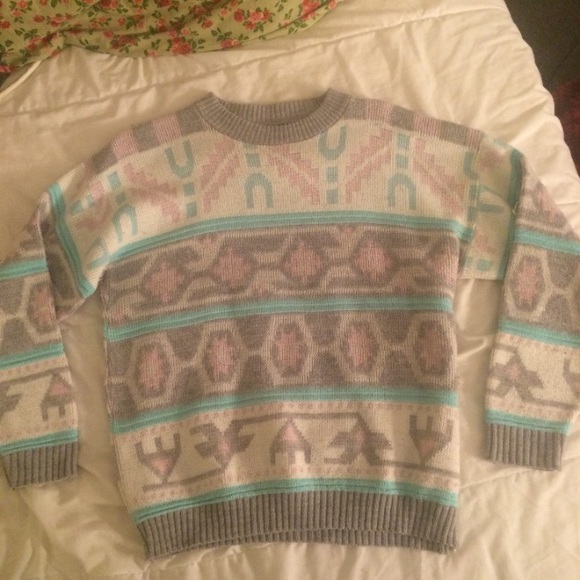 Crew neck