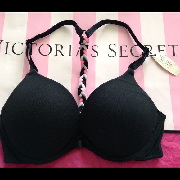 🚫⛔️SOLD🚫⛔️Victoria's Secret racer back 32C