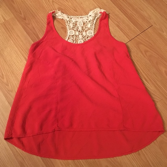 Cute, top with crochet detail on the back.