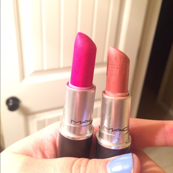 Used MAC lipstick-lot of 4