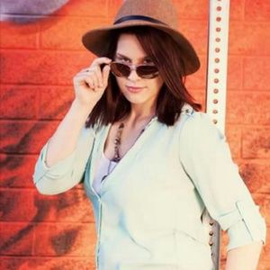 Meet your Posher, Eryn