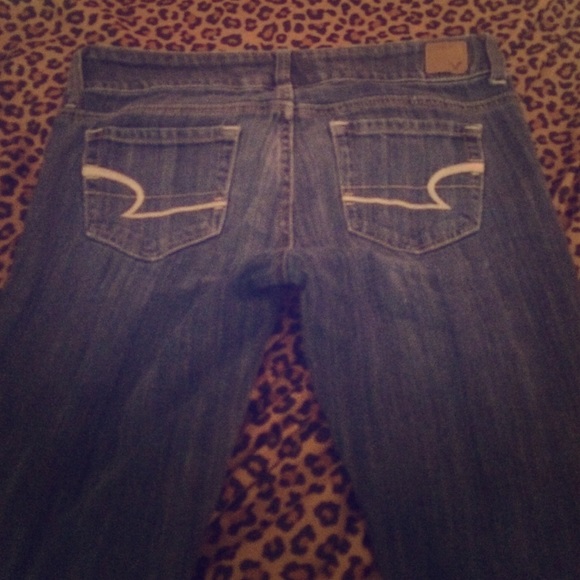 American eagle jeans!