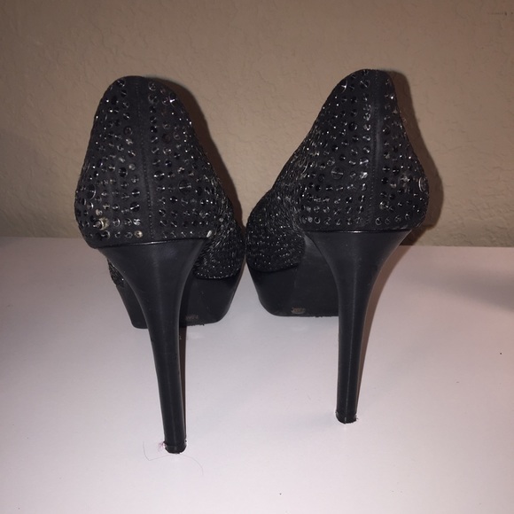 Black studded heels. Gianni Bini